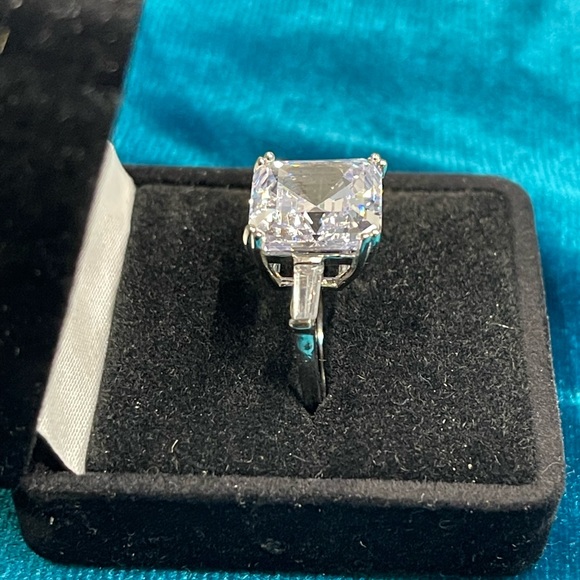 Engagement Style CZ Ring silver in color - Picture 3 of 3